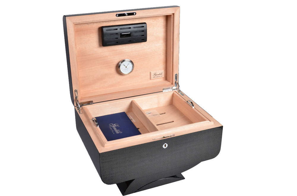 Хьюмидор Gentili на 75 сигар Cuban Сigar на подставке