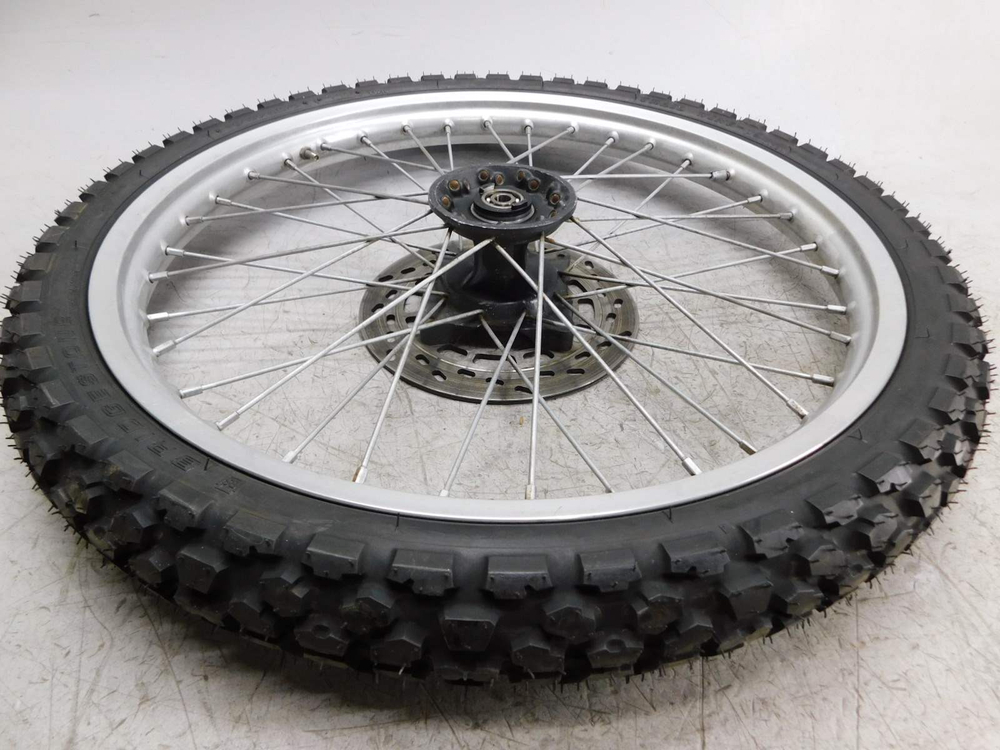колесо переднее Suzuki Djebel 200 SH42A