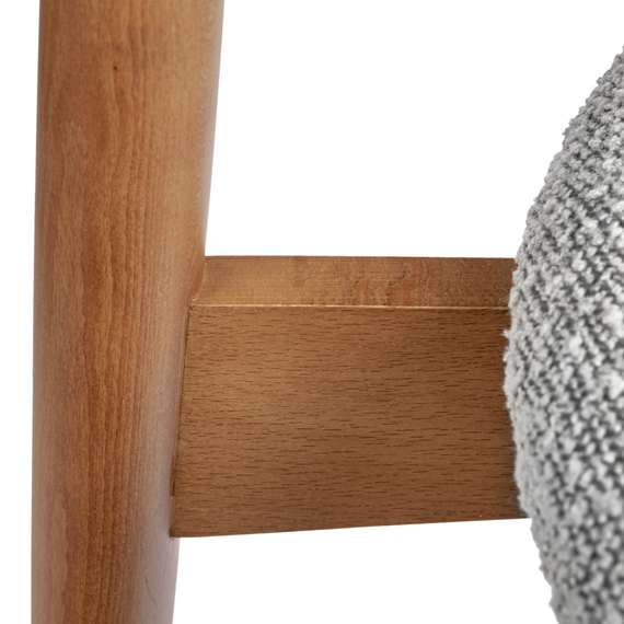 Стул Mod, светло-серое букле, каркас из массива бука в цвете орех