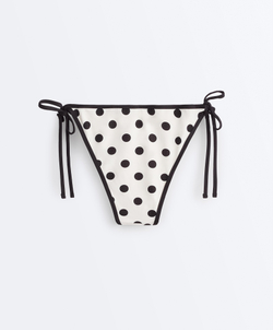 OYSHO Трусики-бикини в горошек, светлый экрю