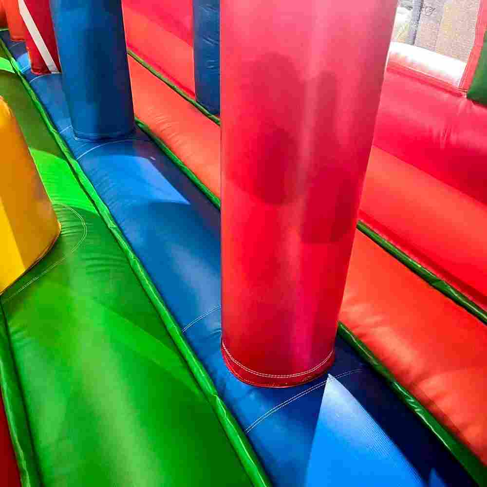 Коммерческий надувной батут “Городок” 6*3,5*2,3м