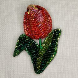 Авторская брошь Тюльпан