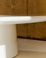 Журнальный столик Albanella из цемента с глянцевой белой отделкой Ø110 см