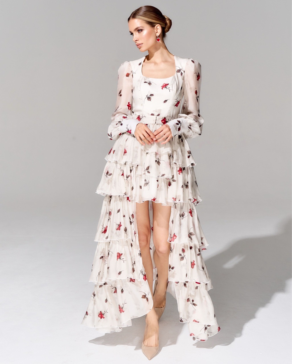 Платье длины мини из 100% шелка