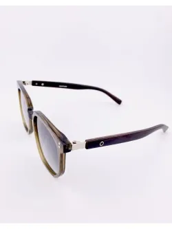 Очки солнцезащитные