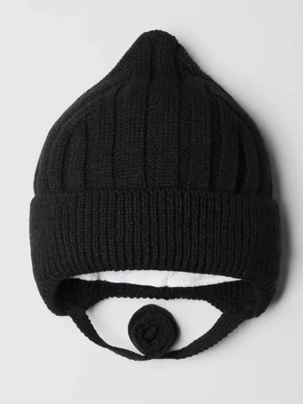 Шапка детская на завязках на осень