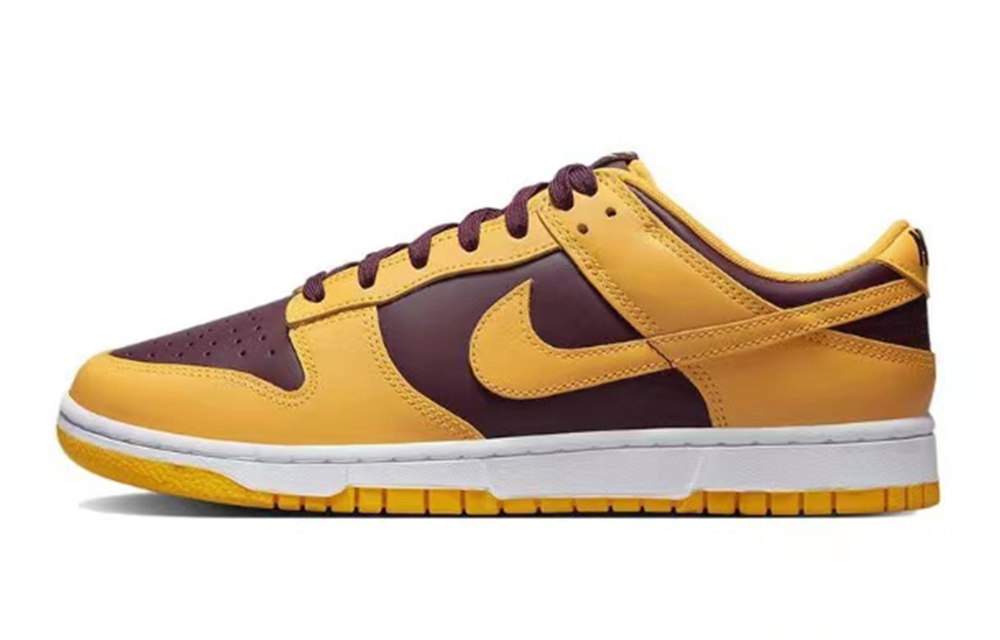 Кроссовки Nike Dunk Low