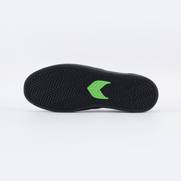 Cariuma Slip On Skate Pro (all black) артикул: - купить в магазине Дайс