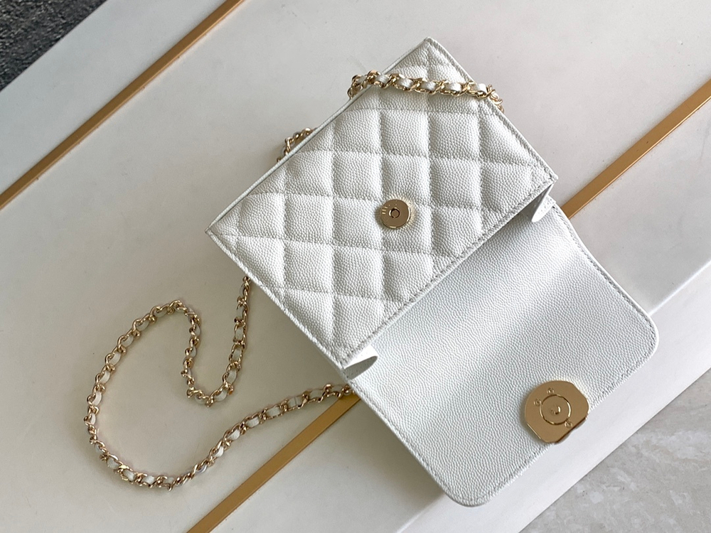 Chanel Bag 11 cm