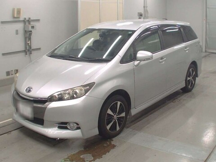 TOYOTA WISH 1.8S 2013г.