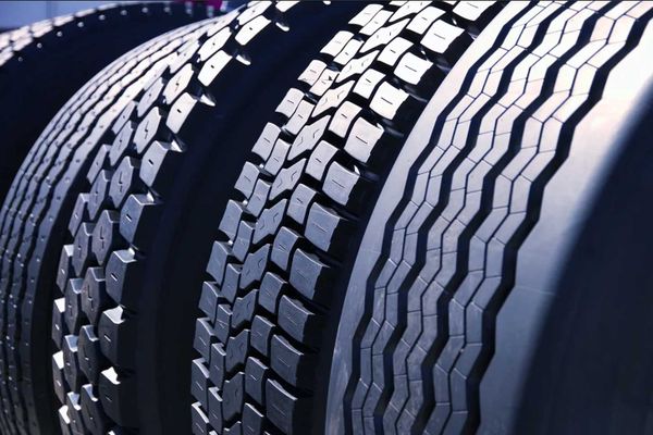 Инновации в мире грузовых шин: новейшие технологии и разработки