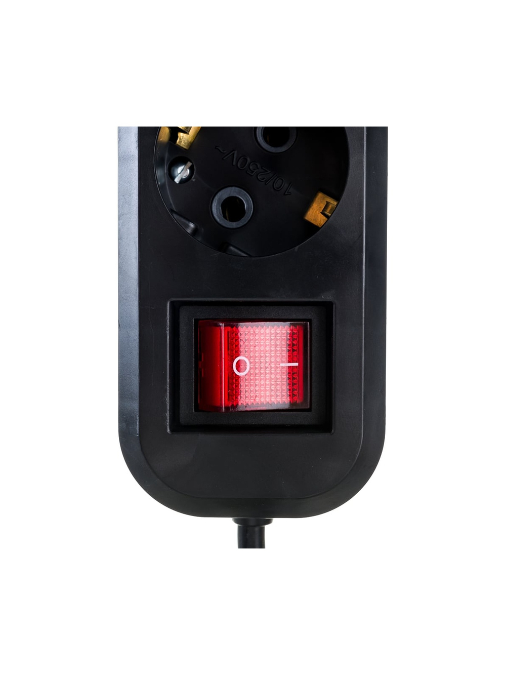 Бытовой удлинитель Gigant с заземлением ПВС 3x0,75 4 гнезда 7м 80095