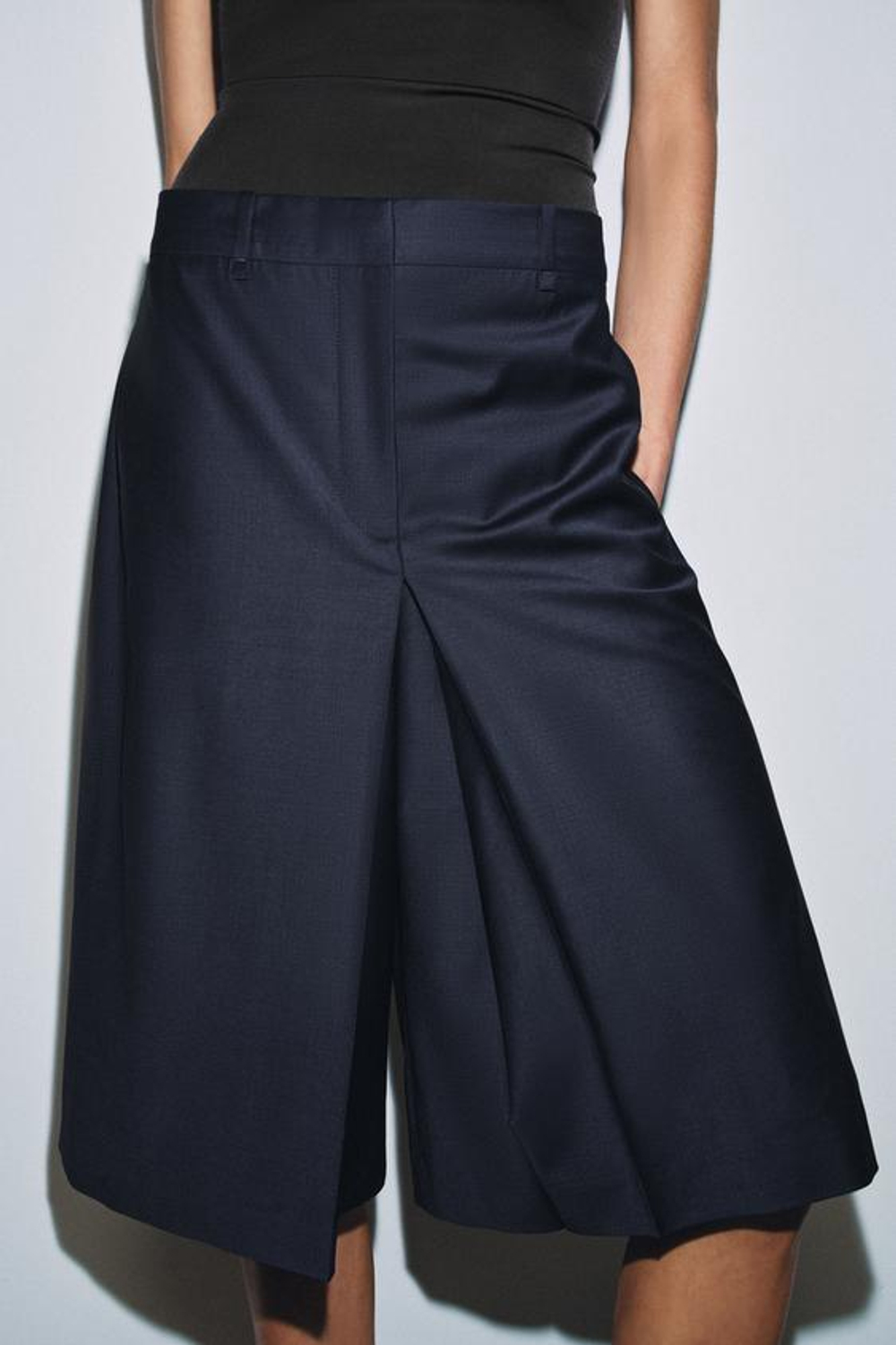 ZARA ДЛИННЫЕ ШОРТЫ ИЗ СМЕСОВОЙ ШЕРСТИ — ZW COLLECTION, МОРСКОЙ СИНИЙ