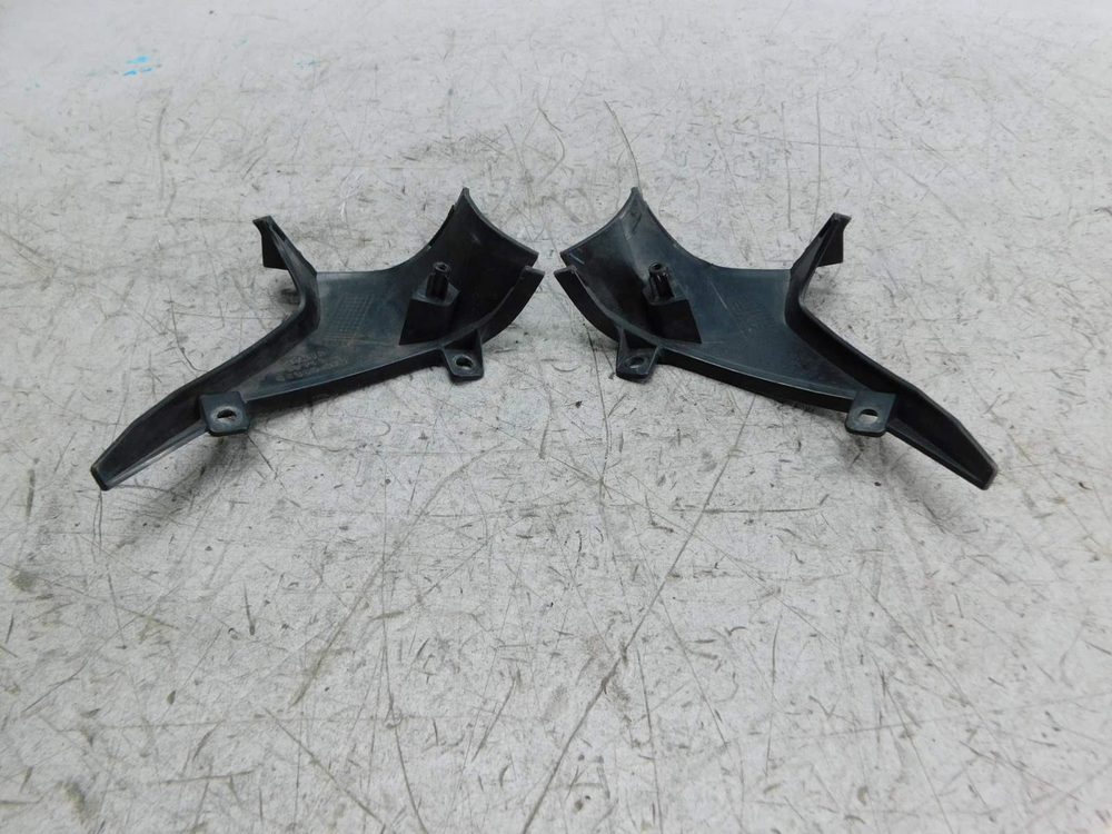 Пластик внутренний левый, правый Honda CBR600RR 06-08 64365/64315-MFL