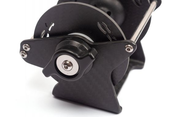 Катушка C4 Vertical Carbon