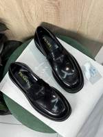 Лоферы Prada
