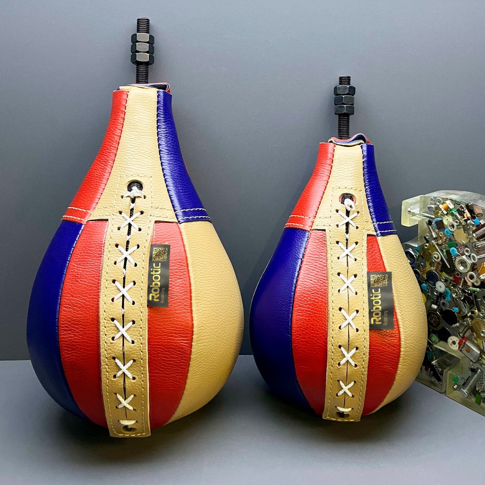 Набивная груша Junior (цветная) с усиленной оксидированной шпилькой