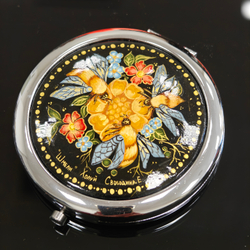 Сувенирное зеркальце с ручной росписью "Шмели"