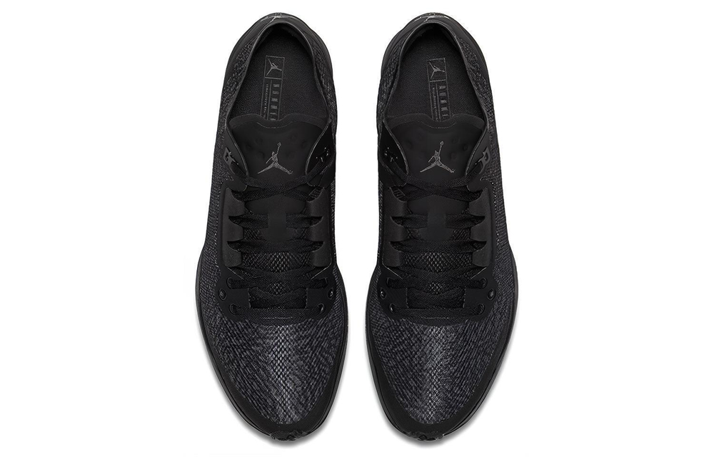 Кроссовки Jordan 88 Racer "Triple Black"
