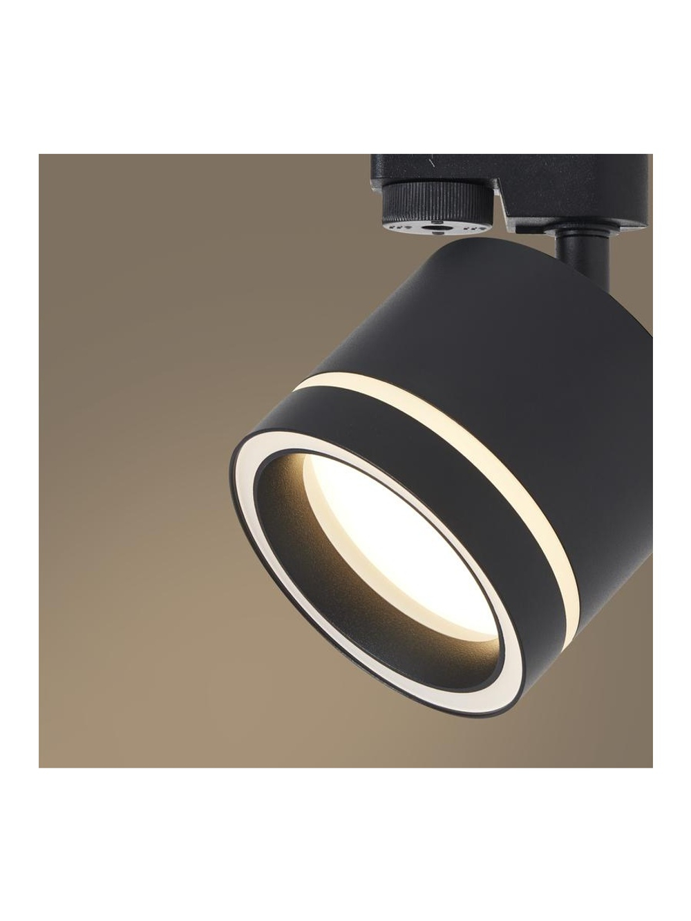 Светильник трековый Flip 15Вт GX53х1 IP20 Voltega VGL7191DLT-01B