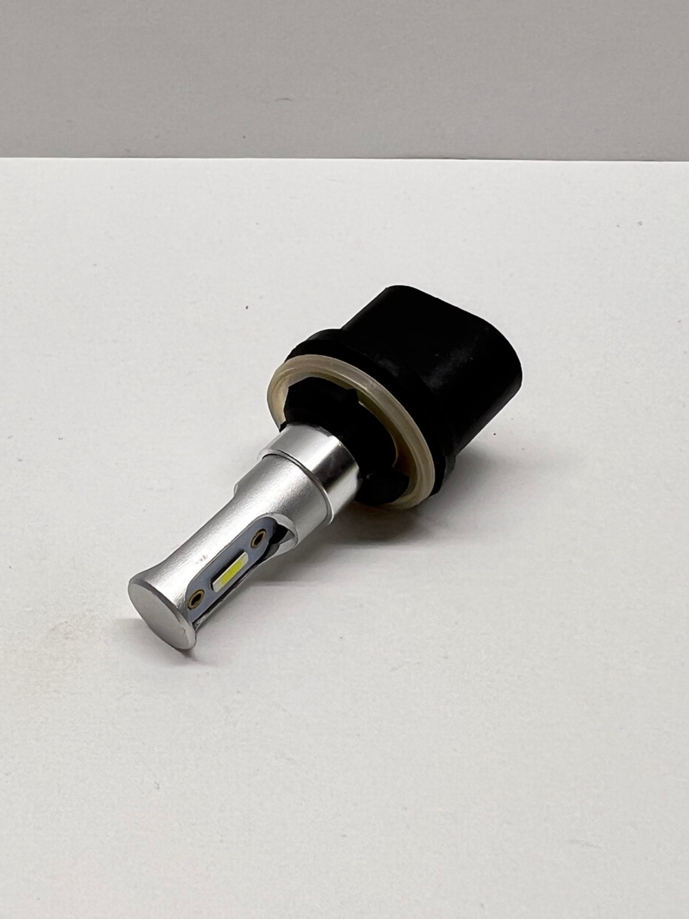 H27 880 / Компактные автомобильные светодиодные LED лампы Н27 880, 12 вольт, без упаковки, TG (за 1 шт.)