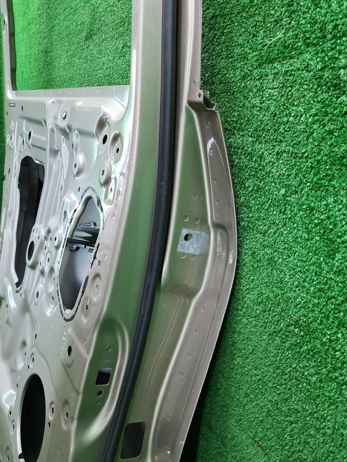 Дверь задняя левая Lixiang L9 (2022-н.в.)