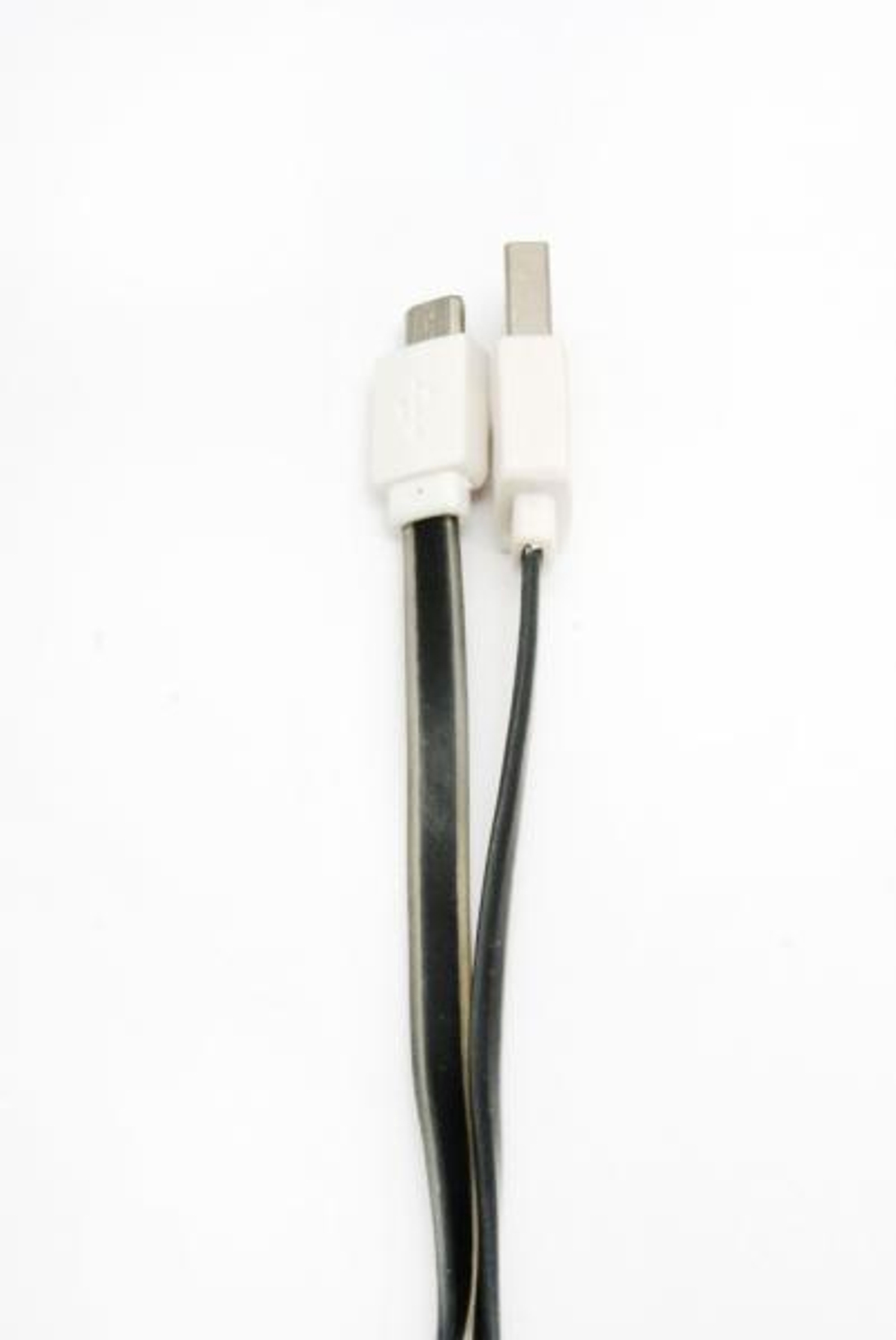 Кабель USB - Micro плоский (прозрачный/черный) 3м