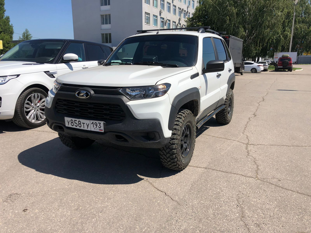 Кронштейн крепления лебедки Нива Тревел (скрытая установка)