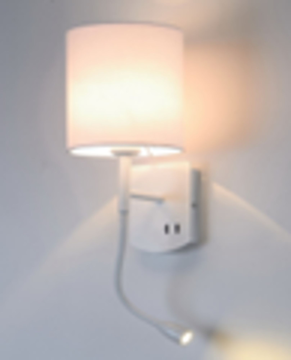 Настенный светильник (бра) Maytoni MOD617WL-01CH