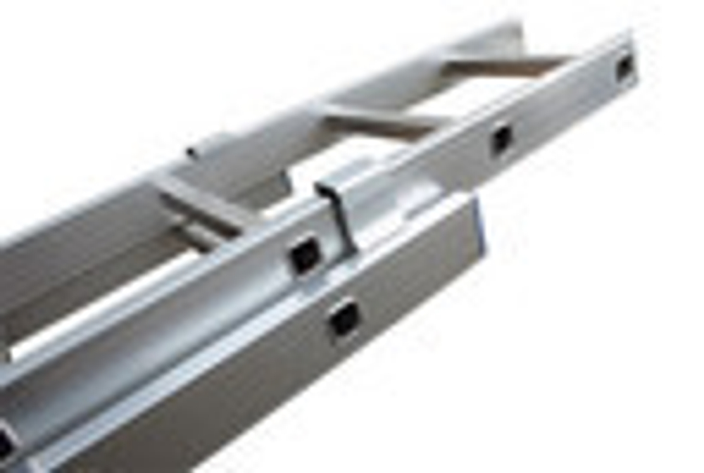 Двухсекционная  выдвижная лестница STABILO 2х15 (133328)