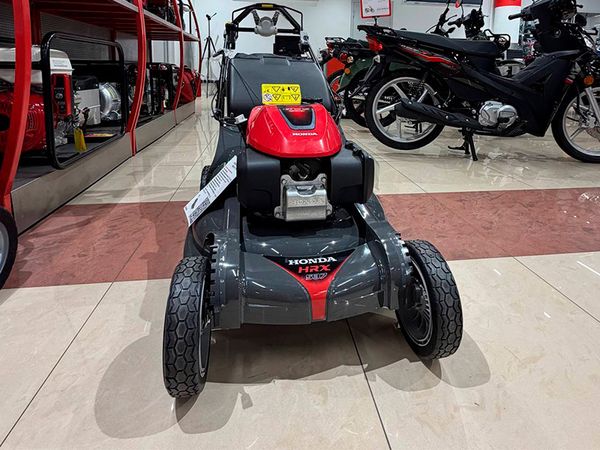 Готовьте сани летом, а газонокосилку Хонда - зимой