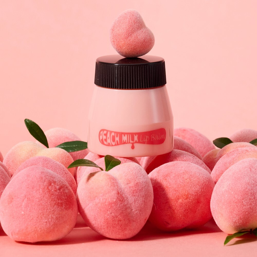 Welcos Kwailnara Peach Milk Lip Balm бальзам для губ с экстрактом персика