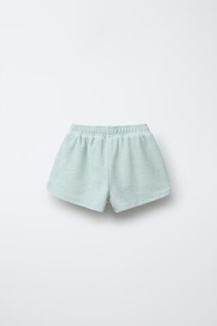 ZARA ШОРТЫ-БЕРМУДЫ ИЗ МАХРОВОЙ ТКАНИ С ЛАМПАСАМИ, ВОДЯНИСТЫЙ ЗЕЛЕНЫЙ
