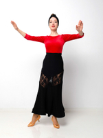 Юбка стандарт с гипюровой вставкой и регилином