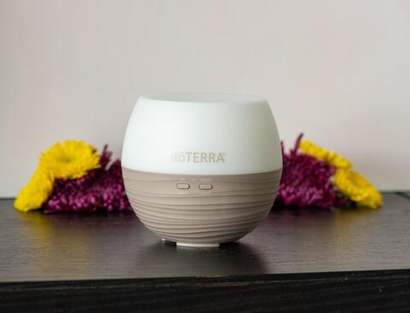 Диффузор doTERRA Лепесток 2.0 (PETAL DIFFUSER) для эфирных масел (240 мл)