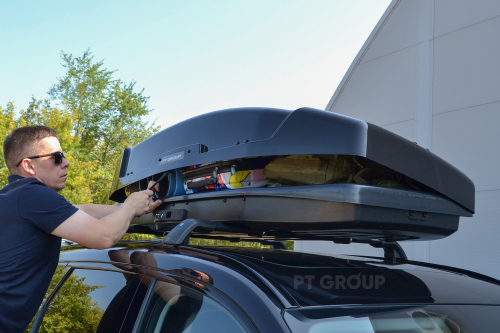 Автобокс на крышу автомобиля "Space" двустороннее открывание (черный) / PT-Group