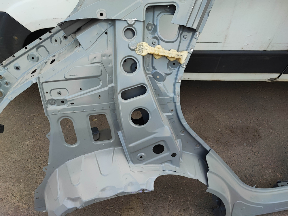 Боковина правая Omoda C5 22-нв Новая Оригинал 502004538AADYJ