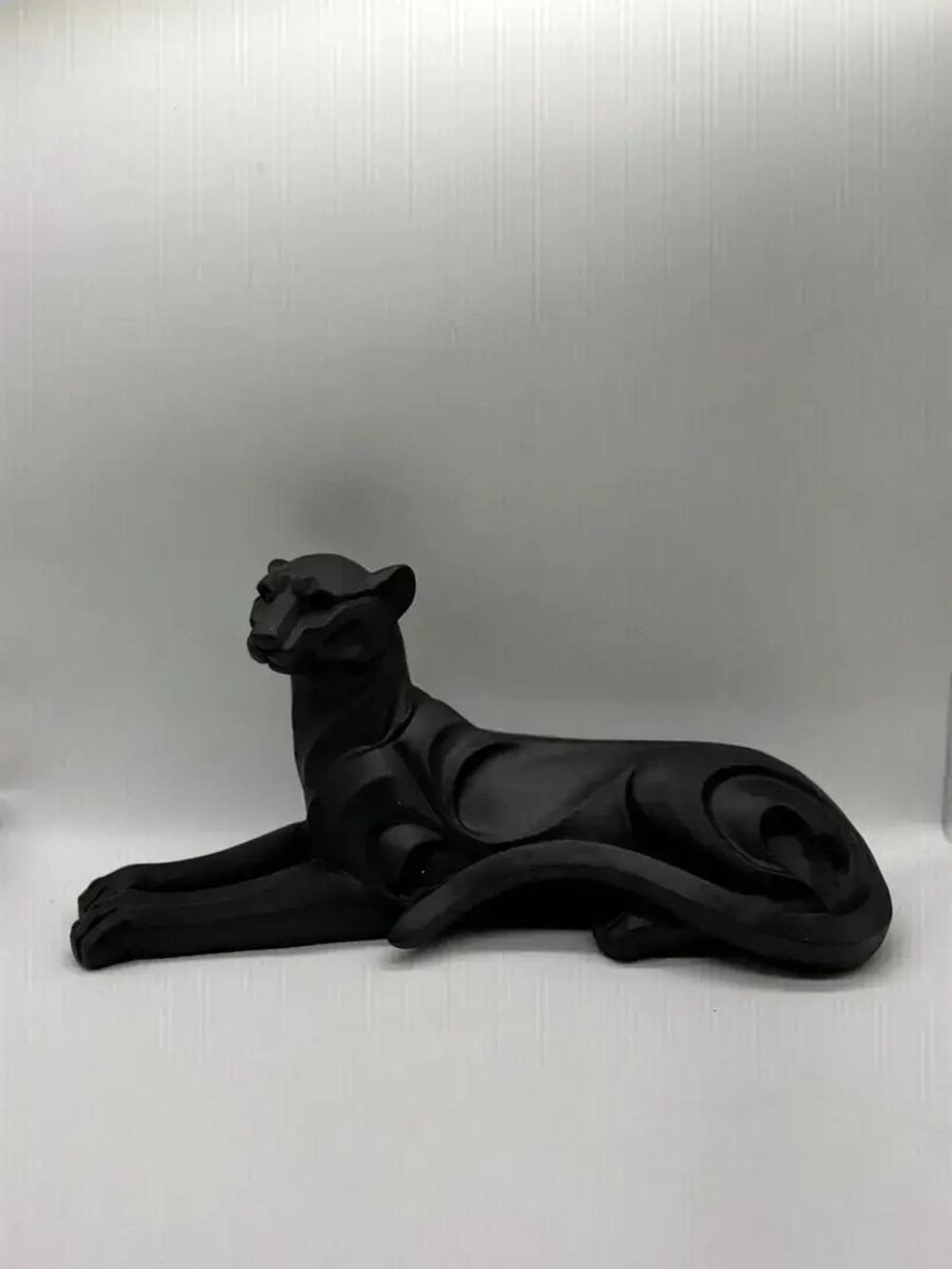 Статуэтка «Пантера» Цвет: черный матовый