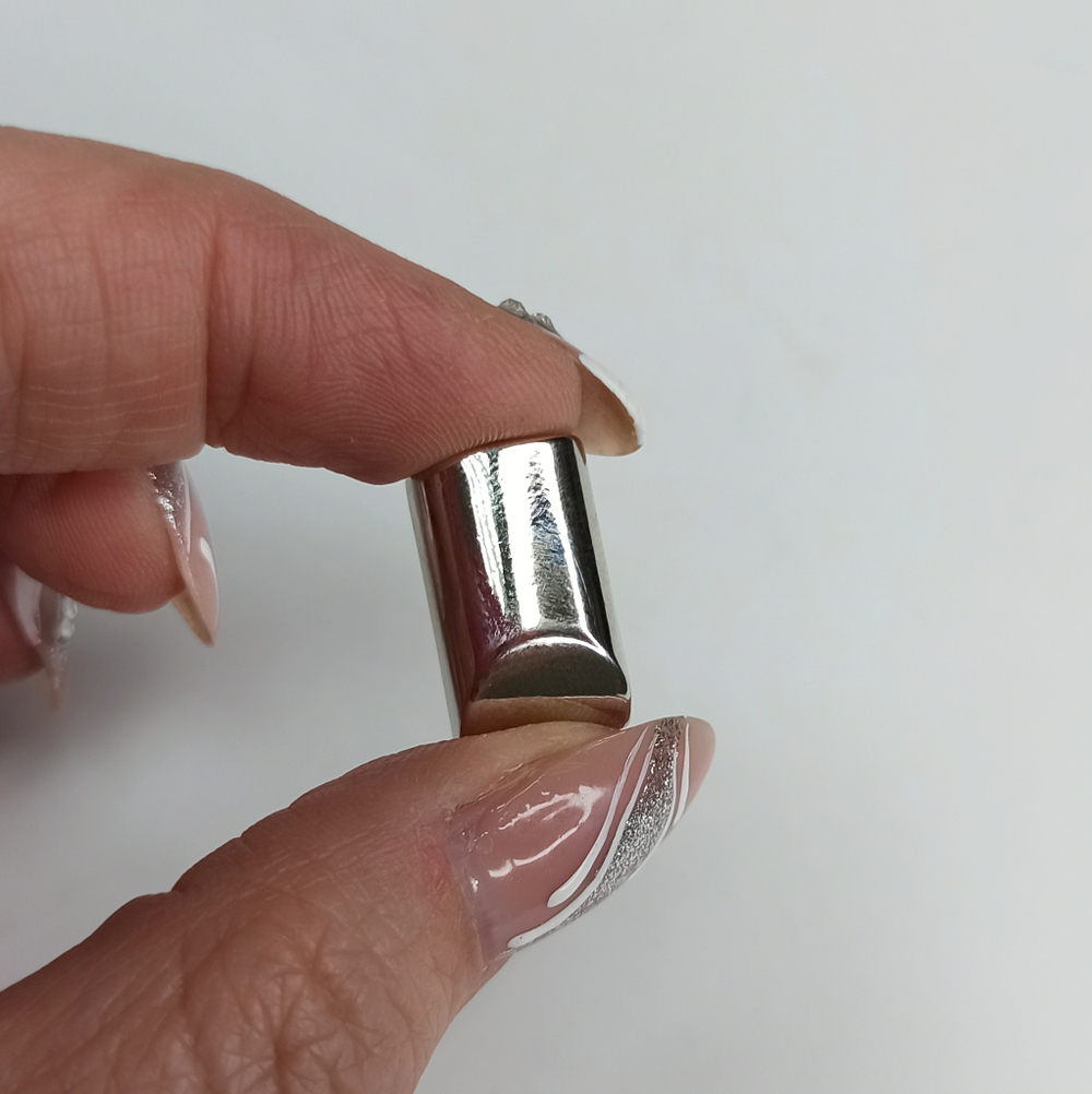 Концевики на винтах