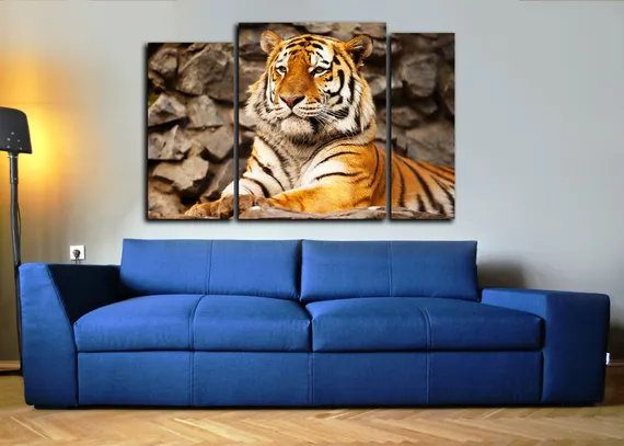 Модульная картина "Полосатый король"