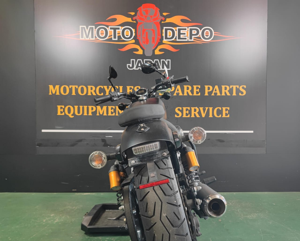 Yamaha XV950 Bolt 2013