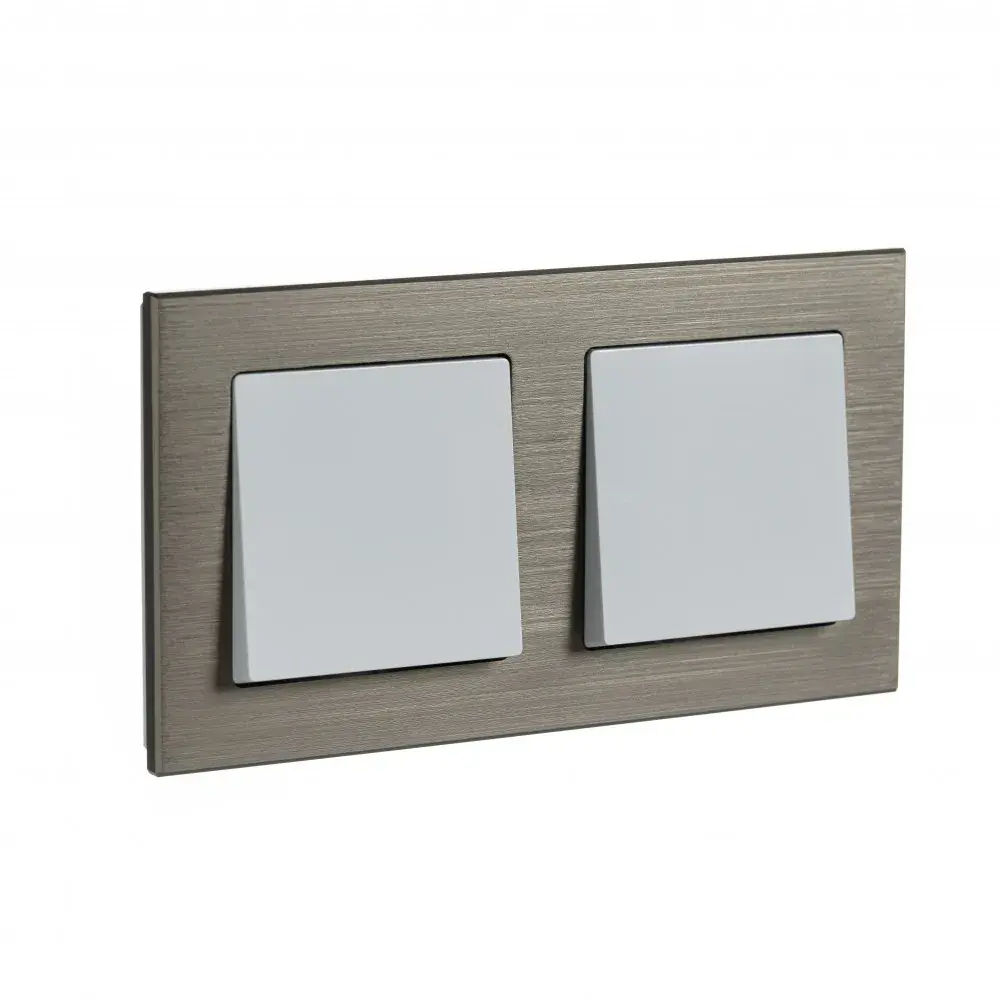 ATLASDESIGN NATURE 2-постовая РАМКА, МЕТАЛЛ ЛАТУНЬ