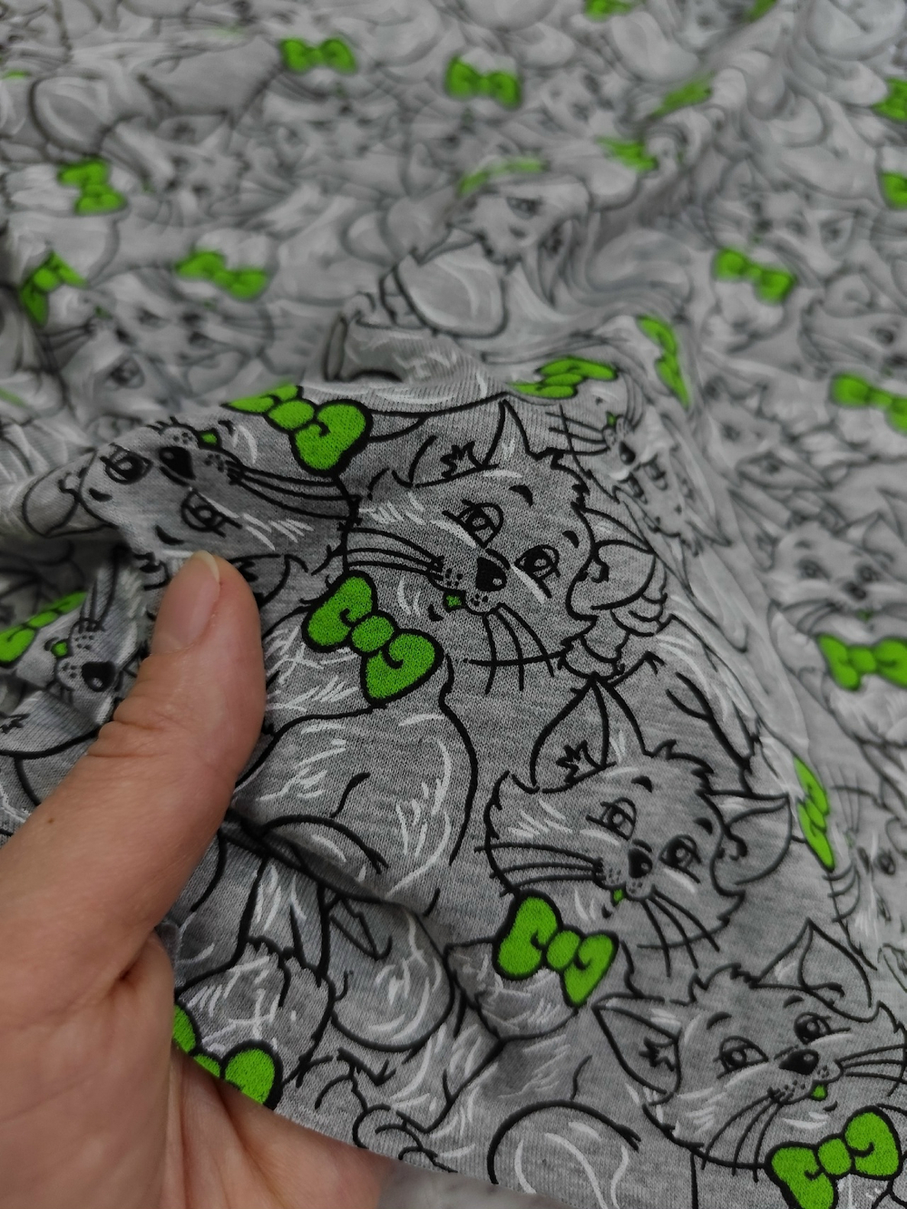 Кулирка / Котики на сером