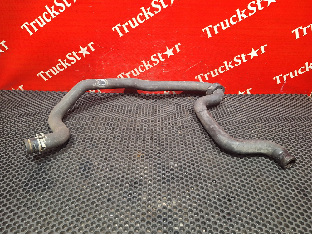 Патрубок отопителя