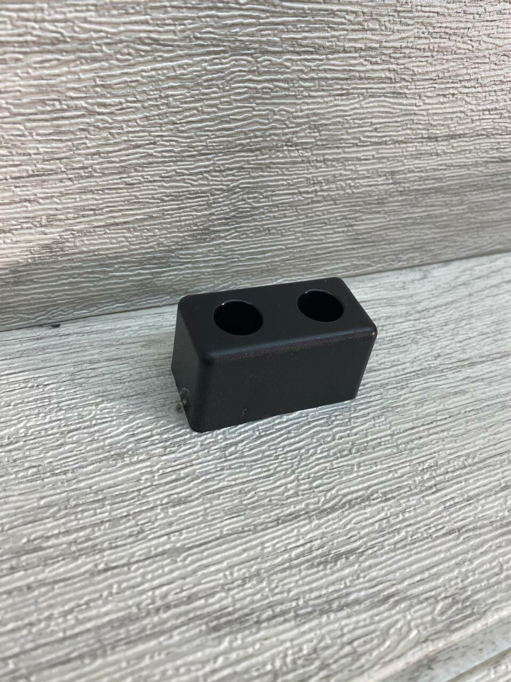 Ножки для мебели пластиковые высота 27 мм 10 штук