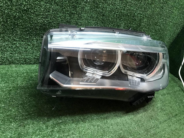 Фара левая BMW X5 F15 X6 F16 (13-18) ксенон