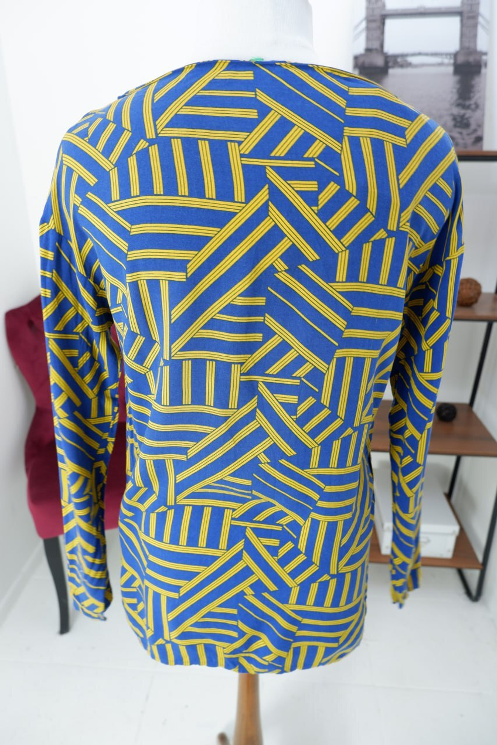 Джемпер Benetton из вискозы 46 размер