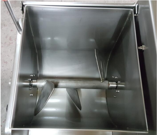 Фаршемешалка AIRHOT MME-70