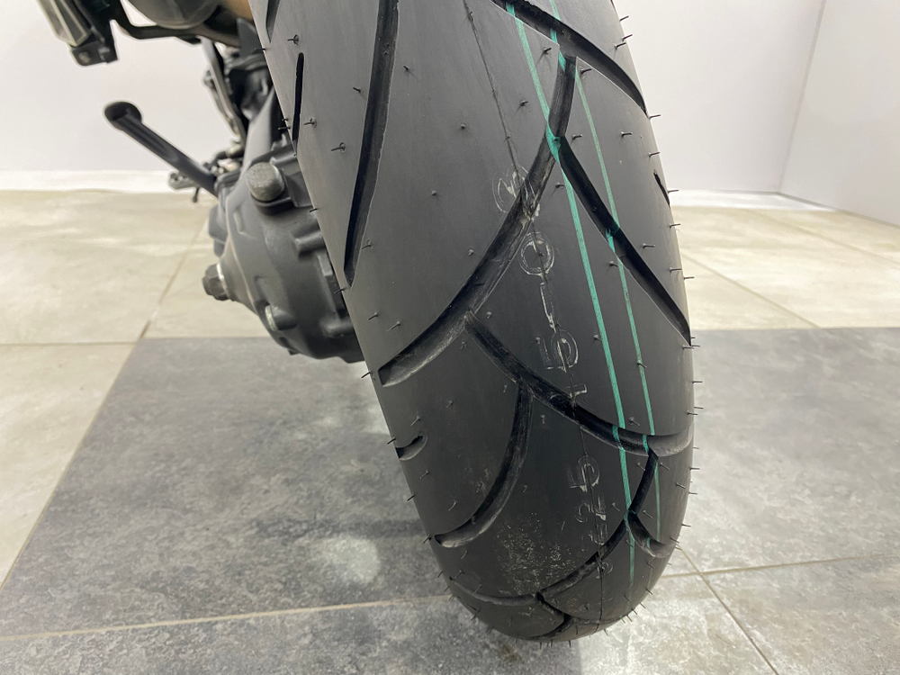Yamaha XT1200ZE Super Tenere 047328