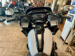 Harley-Davidson ROAD GLIDE 2024 (Atlas Silver / Black Trim) с НДС